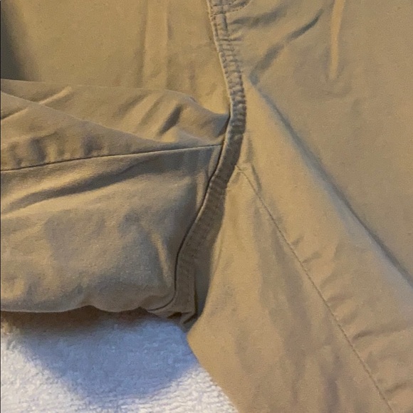 SZ 14 Maurices khaki Capri pant - Picture 4 of 5